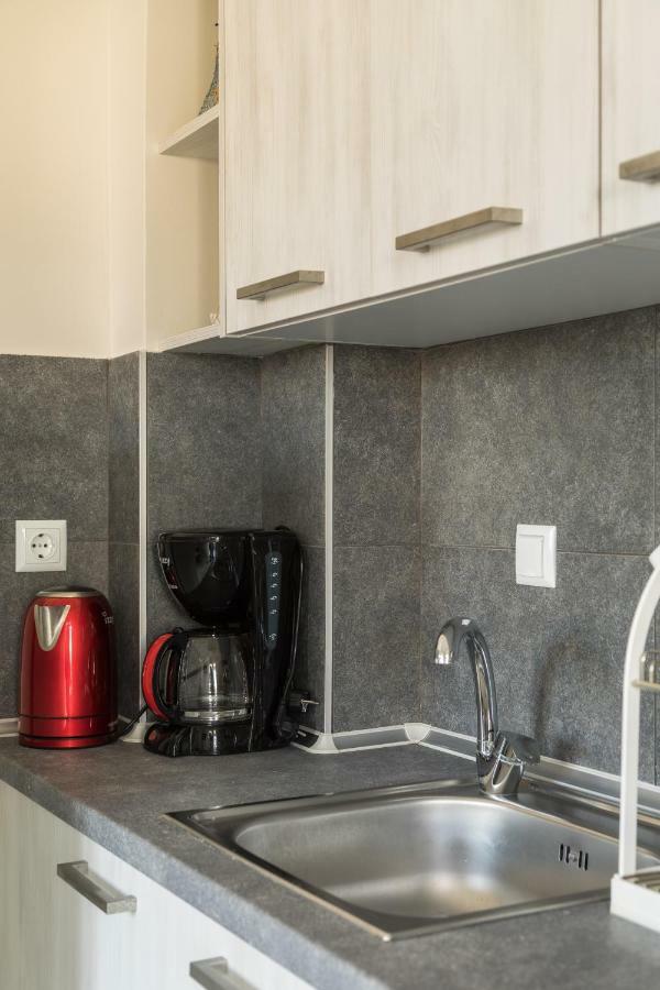 V Luxury Apartments Siviri Ngoại thất bức ảnh