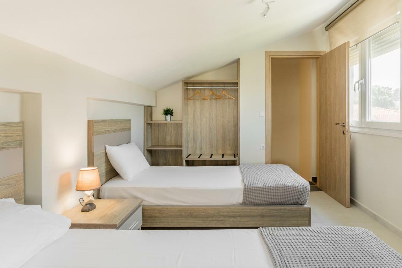 V Luxury Apartments Siviri Ngoại thất bức ảnh