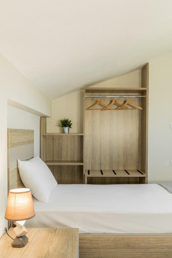 V Luxury Apartments Siviri Ngoại thất bức ảnh